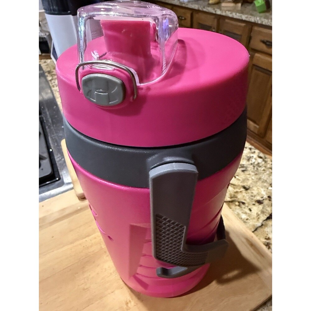 64-ounce Under Armour pink foam-insulated water jug Thermos,New Without Tags